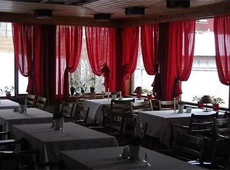 瓦加酒店 3* Vågåmo
